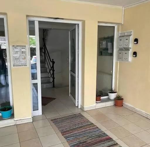 Kate's With View And Free Parking